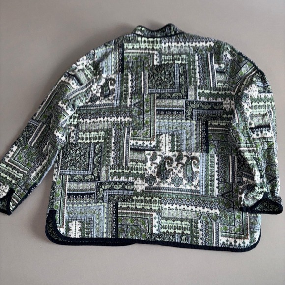 BonWorth Women's XL Quilted Jacket Floral Patchwork Cotton Lightweight Cozy - Picture 3 of 7